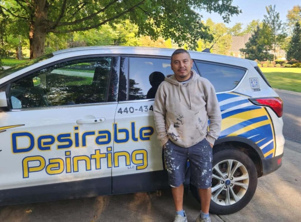 Jose crew leader of Desirable Windows and Siding